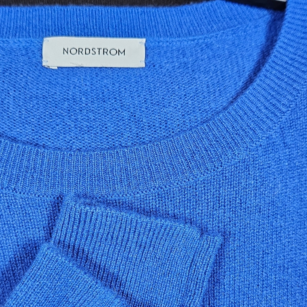 Nordstrom Cashmere Crew neck Sweater Cobalt Blue S/M Preppy Quiet Luxury - Picture 4 of 7